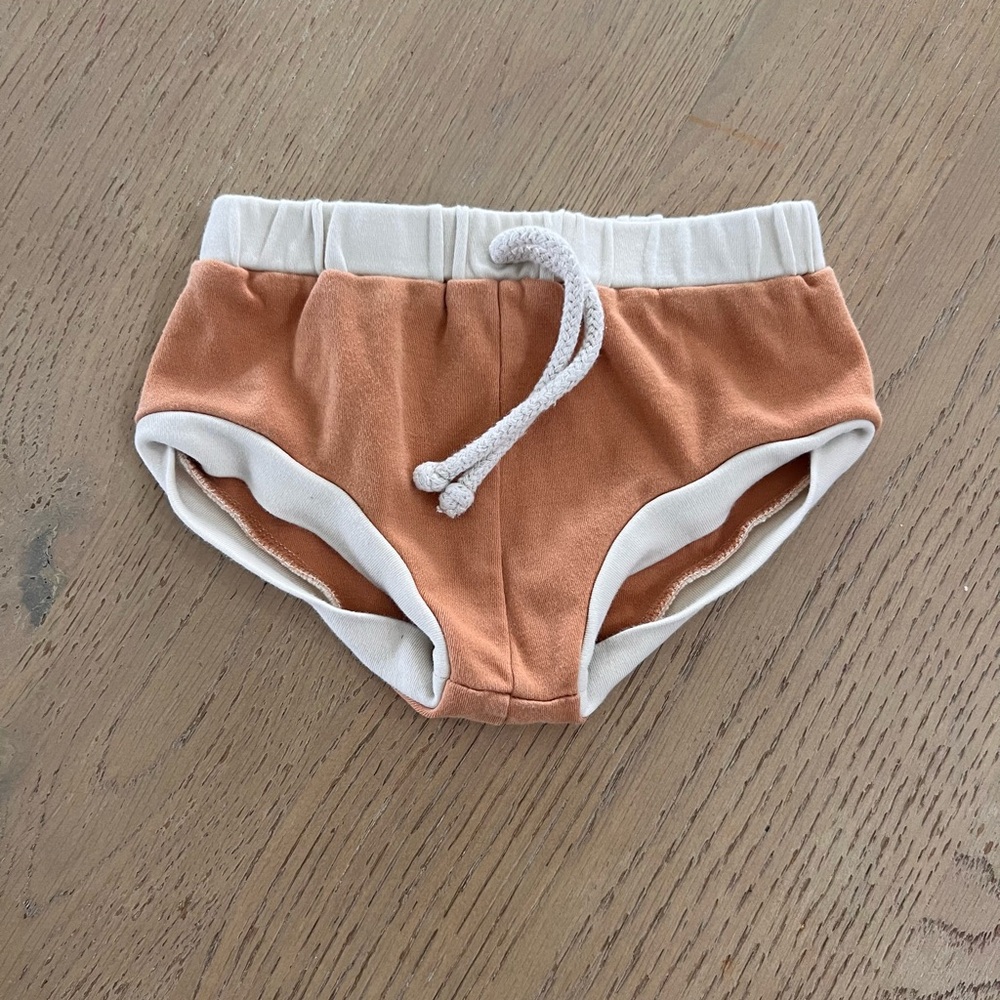 Wild Wawa baby retro bummies/shorts unisex 6 months
